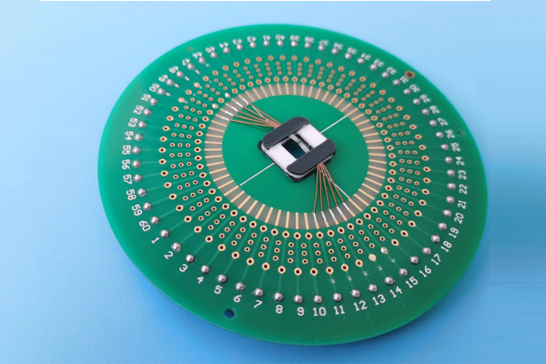 探針卡 半導(dǎo)體測試中的電氣科技“橋梁”